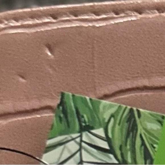 Pink Croc-Embossed Wallet - Picture 2 of 5